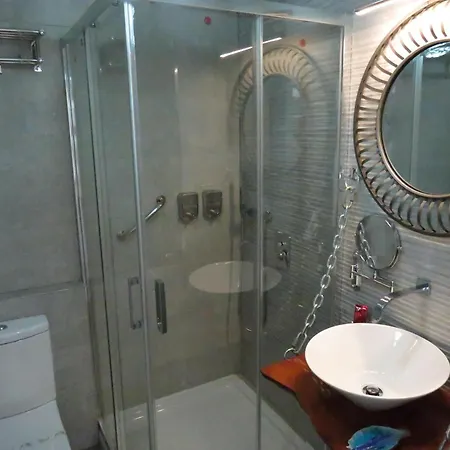 Lua Boutique El Pinar (El Hierro)