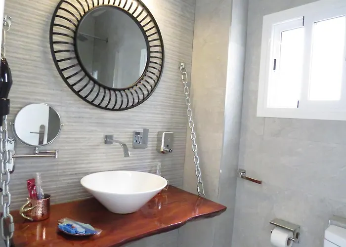 Lua Boutique El Pinar (El Hierro)